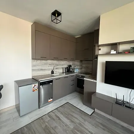 Blue -4people - View *